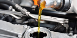 Tips Memeriksa dari Rawannya Oli Mobil Palsu