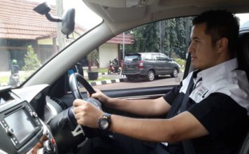 Cara Mengatur Tempat Duduk yang Benar