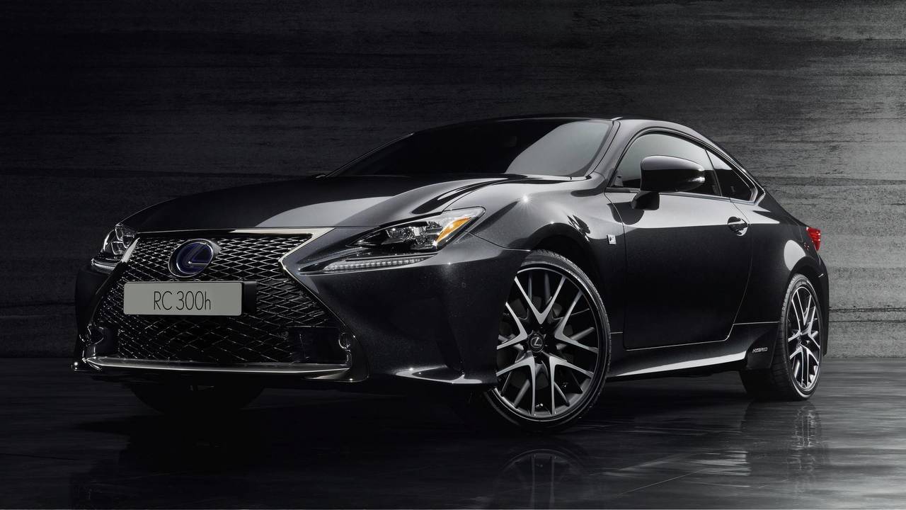 lexus-rc-300h-f-sport-black-edition