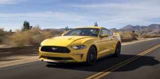 Review Mobil Ford Mustang GT 2018