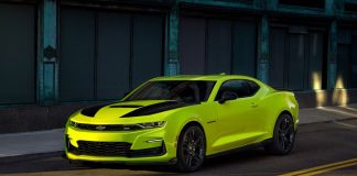 Review CHEVROLET CAMARO 2019 SS SHOCK YELLOW