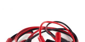 7 Barang Yang Wajib Ada Di Dalam Mobil Anda