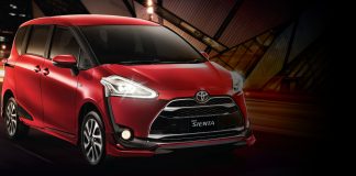 Review Toyota Sienta