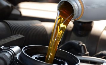 Jenis Oli Mobil Terbaik