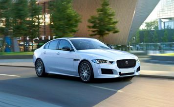 Informasi Tentang Jaguar XE 2.0 Prestige (2016)