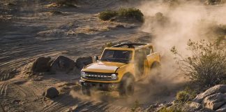 Ford Bronco 2021 2 Pintu Sangat Cocok Jadi Pejuang off-road