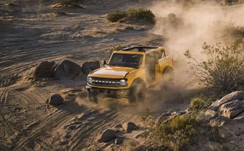 Ford Bronco 2021 2 Pintu Sangat Cocok Jadi Pejuang off-road