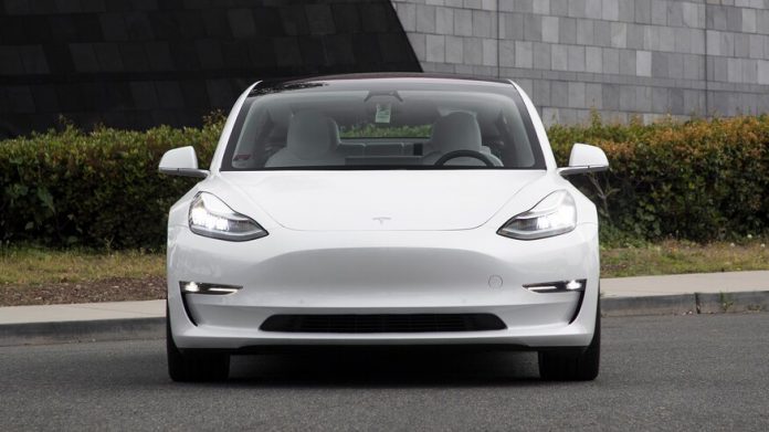 Tesla Model 3SS 1