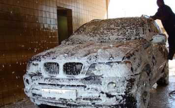 5 Rekomendasi Shampo Mobil Terbaik